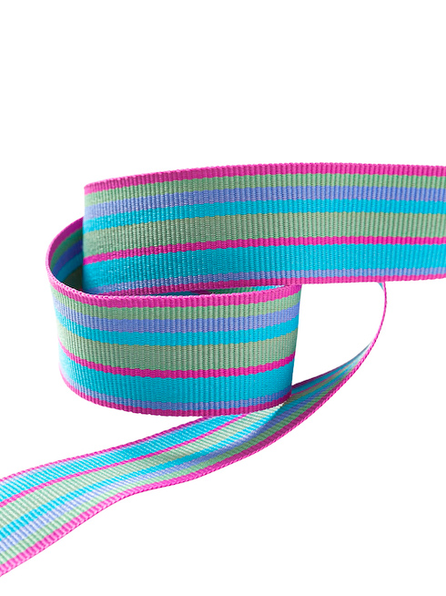 FABRIC STORE | {e[v