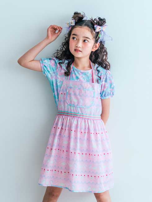 CARLA | �G�v���� - �V���[�x�b�g�s���N�p�[���[